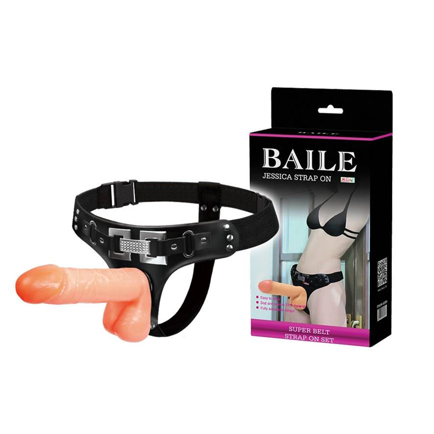 Baile Jessica Ayarlanabilir Siyah Strap-On Kemer Seti – Çıkarılabilir  Skrotumlu Dildo 18,2 cm